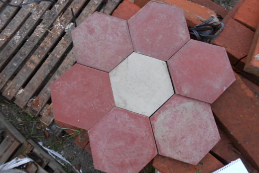 Recuperando Brick and Stone Cementine (Pastina) esagonale antiche - 1