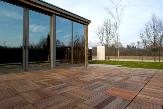 ANTICO CADORE SRL Pavimenti in teak per esterni a quadrotti - 1