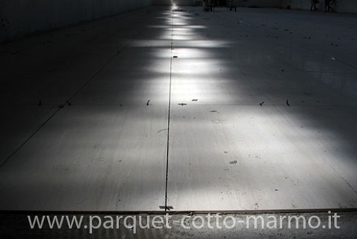 Floor Treatment pavimento in gres porcellanato grandi formati - 1